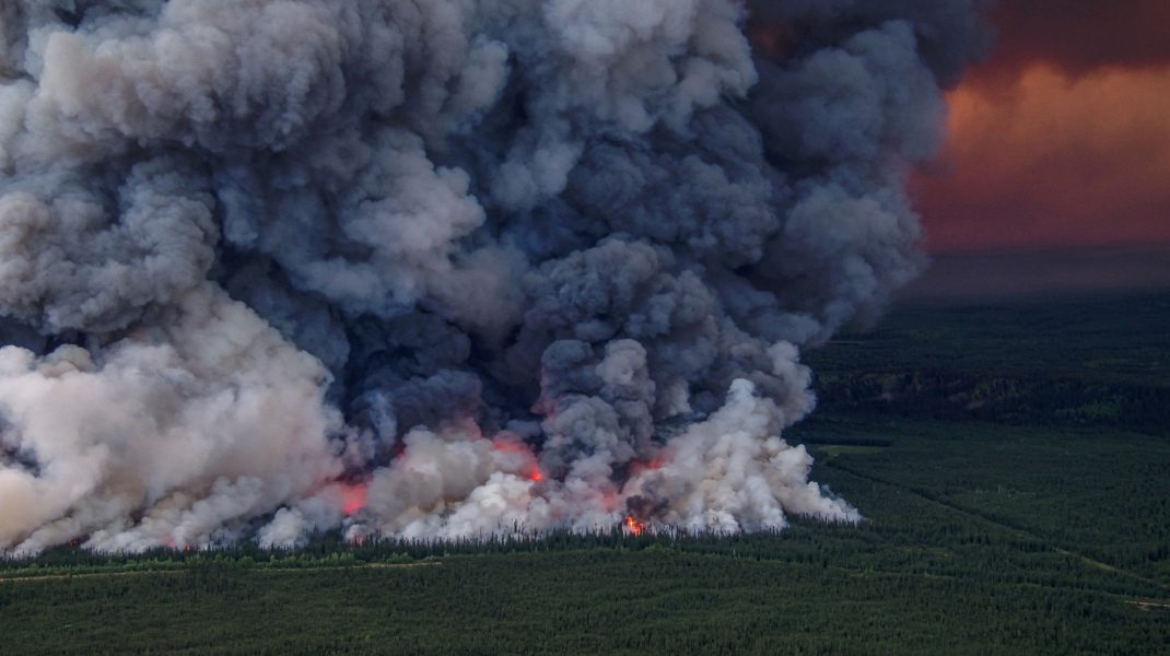 Impact Incendii Canada CO2